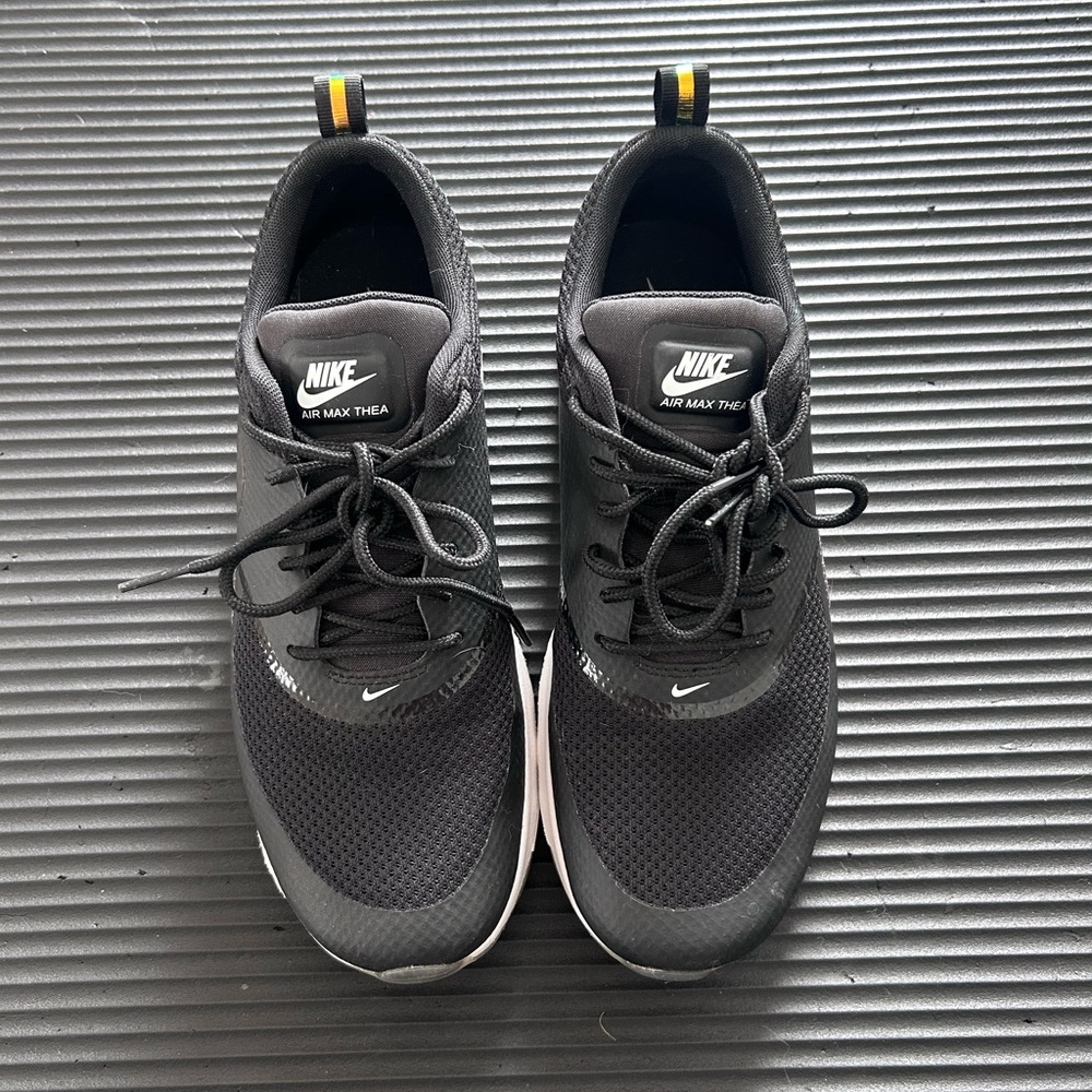 Nike Air Max Thea Women’s Black Shoes